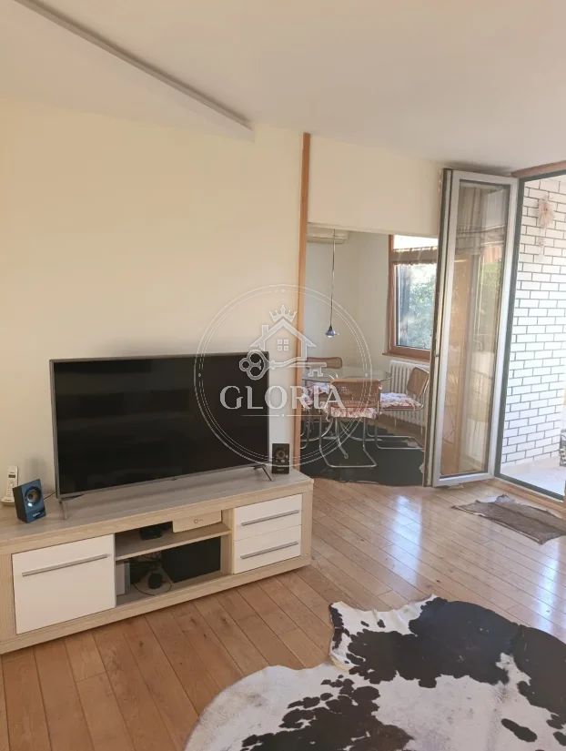 Трёхкомнатная квартира, 76 м², Чукарица, фото 14