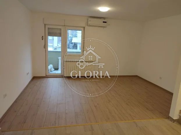 1,5-комнатная квартира, 52 м², Чукарица, фото 5