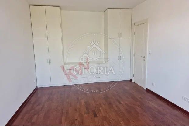 Дом, 375 м², © ОпенСтреетМап цонтрибуторс, Савски-Венац, фото 10