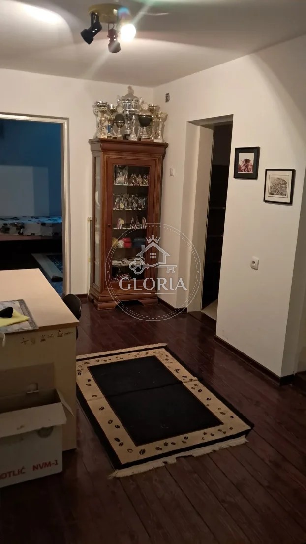 1,5-комнатная квартира, 38 м², Звездара, фото 4