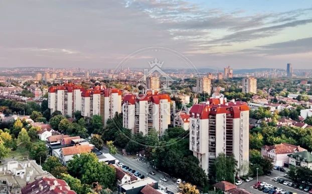 3,5-комнатная квартира, 70 м², Земун, фото 2