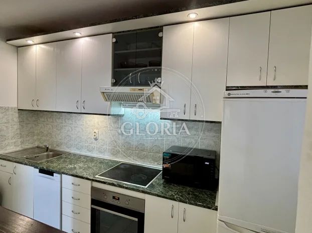3,5-комнатная квартира, 70 м², Земун, фото 4