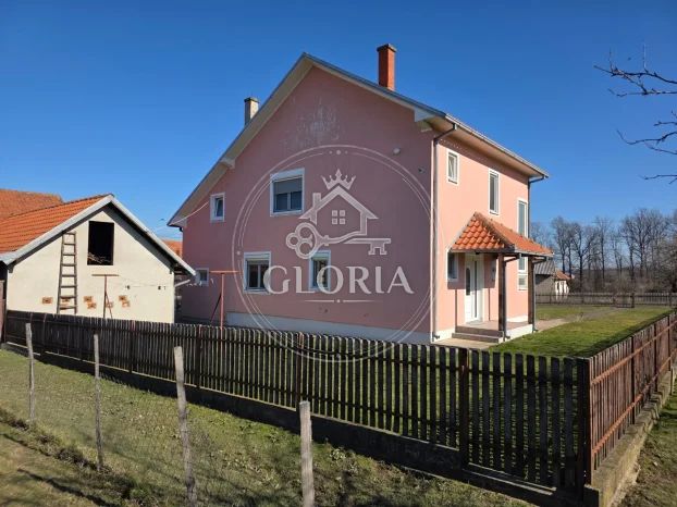Дом, 180 м², Лазаревац (mesto), Лазаревац, фото 5