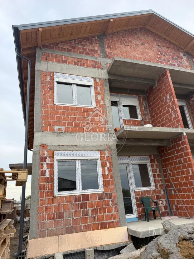 Дом, 272 м², Бечмен, Сурчин, фото 4