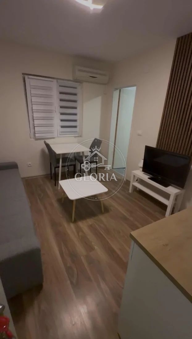 Однокомнатная квартира, 35 м², Вождовац