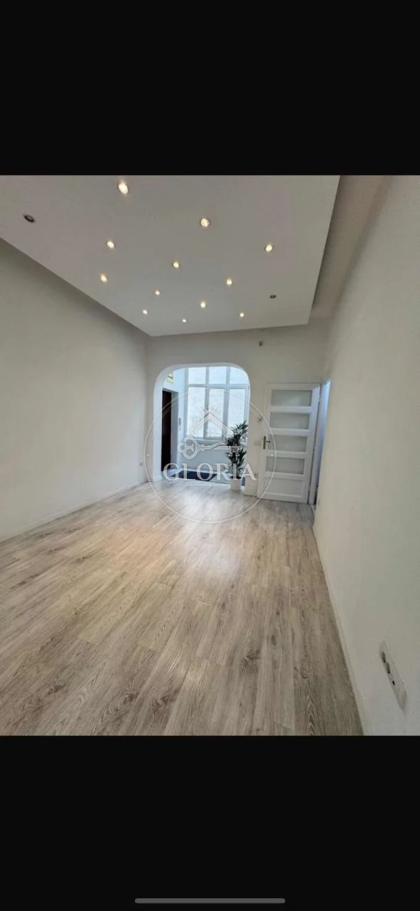 Трёхкомнатная квартира, 86 м², Старый город, фото 7