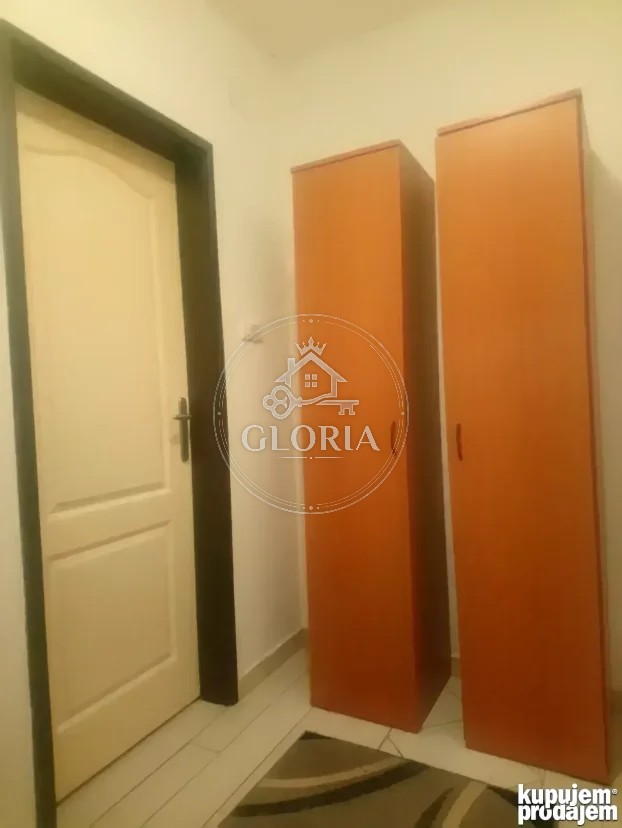 Двухкомнатная квартира, 46 м², Земун, фото 9