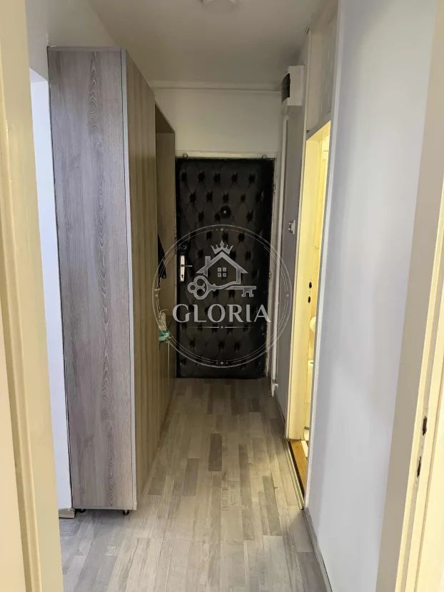 Трёхкомнатная квартира, 74 м², Блок 70 (kineski тржни centar), Новый Белград, фото 2