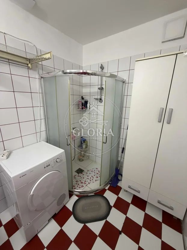 Трёхкомнатная квартира, 74 м², Блок 70 (kineski тржни centar), Новый Белград, фото 5