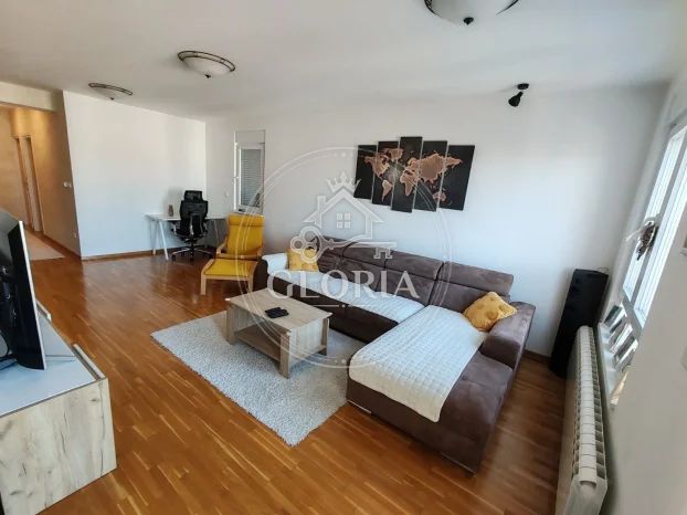 Трёхкомнатная квартира, 80 м², Борча, Палилула, фото 2