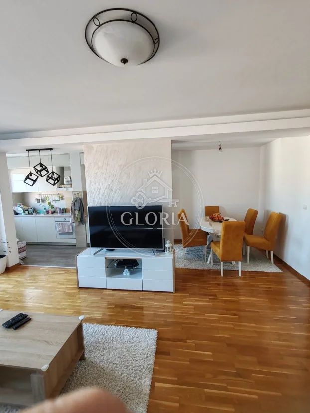 Трёхкомнатная квартира, 80 м², Борча, Палилула, фото 6