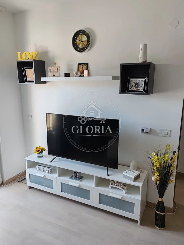 1,5-комнатная квартира, 37 м², Мириево, Звездара