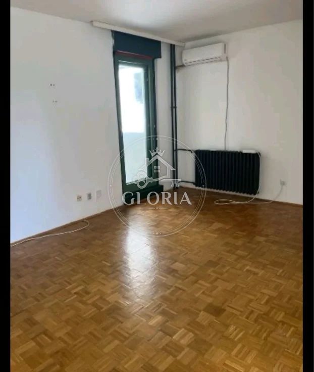 Трёхкомнатная квартира, 88 м², Раковица, фото 6