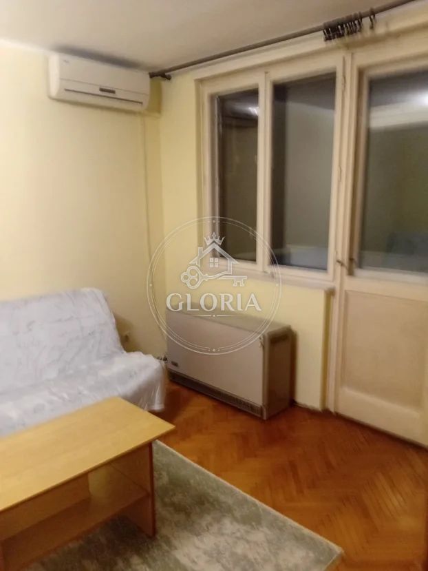 Однокомнатная квартира, 30 м², Земун, фото 5
