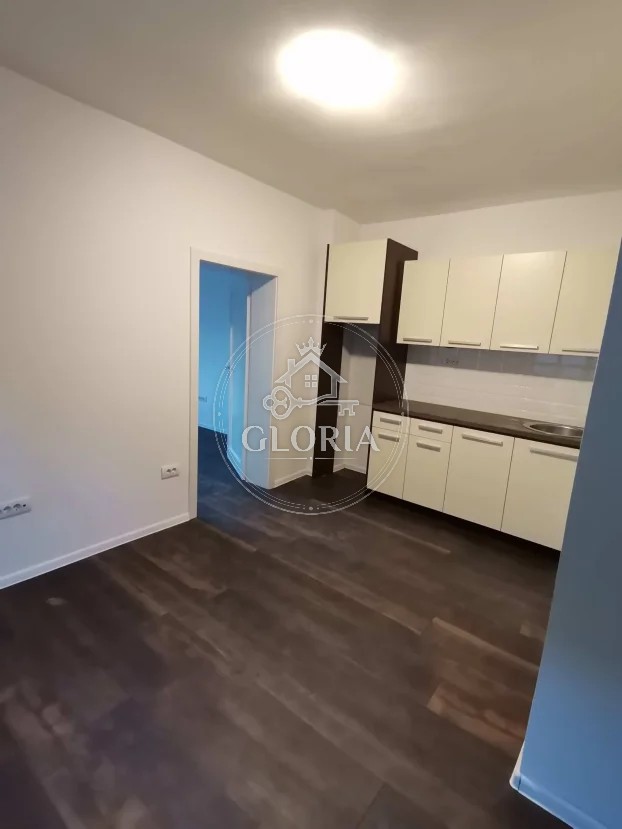 1,5-комнатная квартира, 50 м², Земун, фото 2