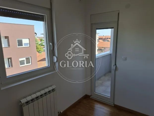1,5-комнатная квартира, 40 м², Земун, фото 14