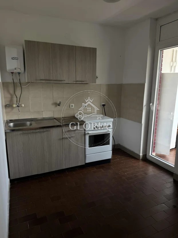 Однокомнатная квартира, 42 м², Чукарица, фото 4