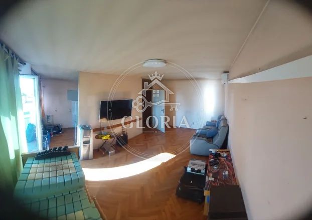 Трёхкомнатная квартира, 67 м², Вождовац