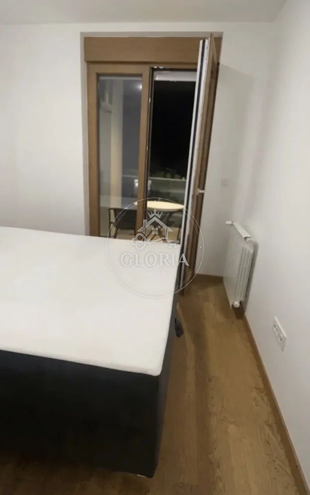 Трёхкомнатная квартира, 75 м², Новый Белград, фото 12