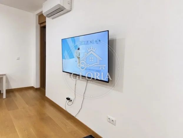 Трёхкомнатная квартира, 75 м², Новый Белград, фото 2