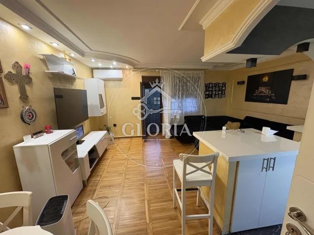 Трёхкомнатная квартира, 77 м², Гроцка, фото 3