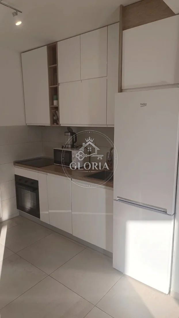 Двухкомнатная квартира, 54 м², Звездара, фото 9