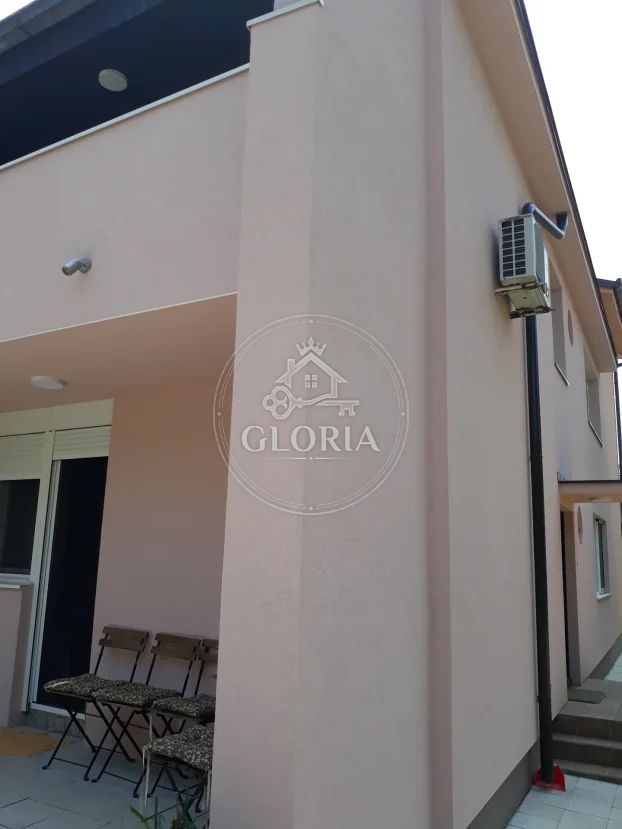 Четырёхкомнатная квартира, 104 м², Земун, фото 4