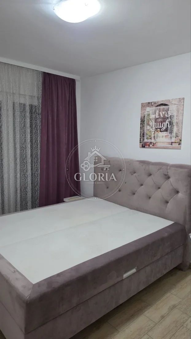 Трёхкомнатная квартира, 63 м², Земун, фото 10