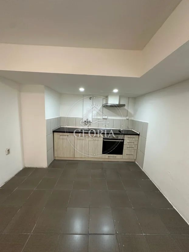 Двухкомнатная квартира, 43 м², Савски-Венац, фото 8