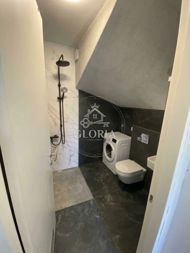 Дом, 220 м², © ОпенСтреетМап цонтрибуторс, Земун, фото 7